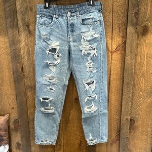 Distressed Boyfriend Blue Jeans
